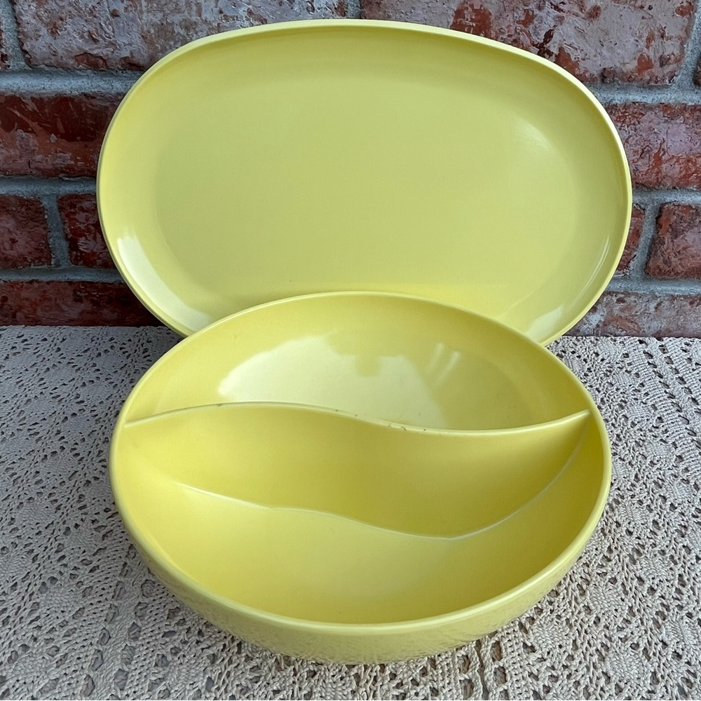 Vintage MCM Stetson Melmac Melamine Divided Round Serving Bowl & Platter